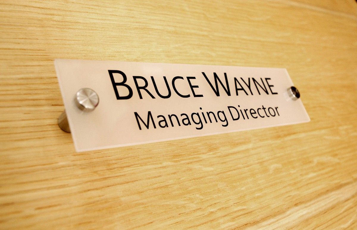 NAME PLATE 7.5CM x 30CM