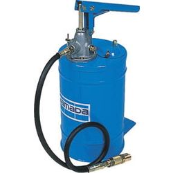 YAMADA HAND OPERATED OIL PUMP