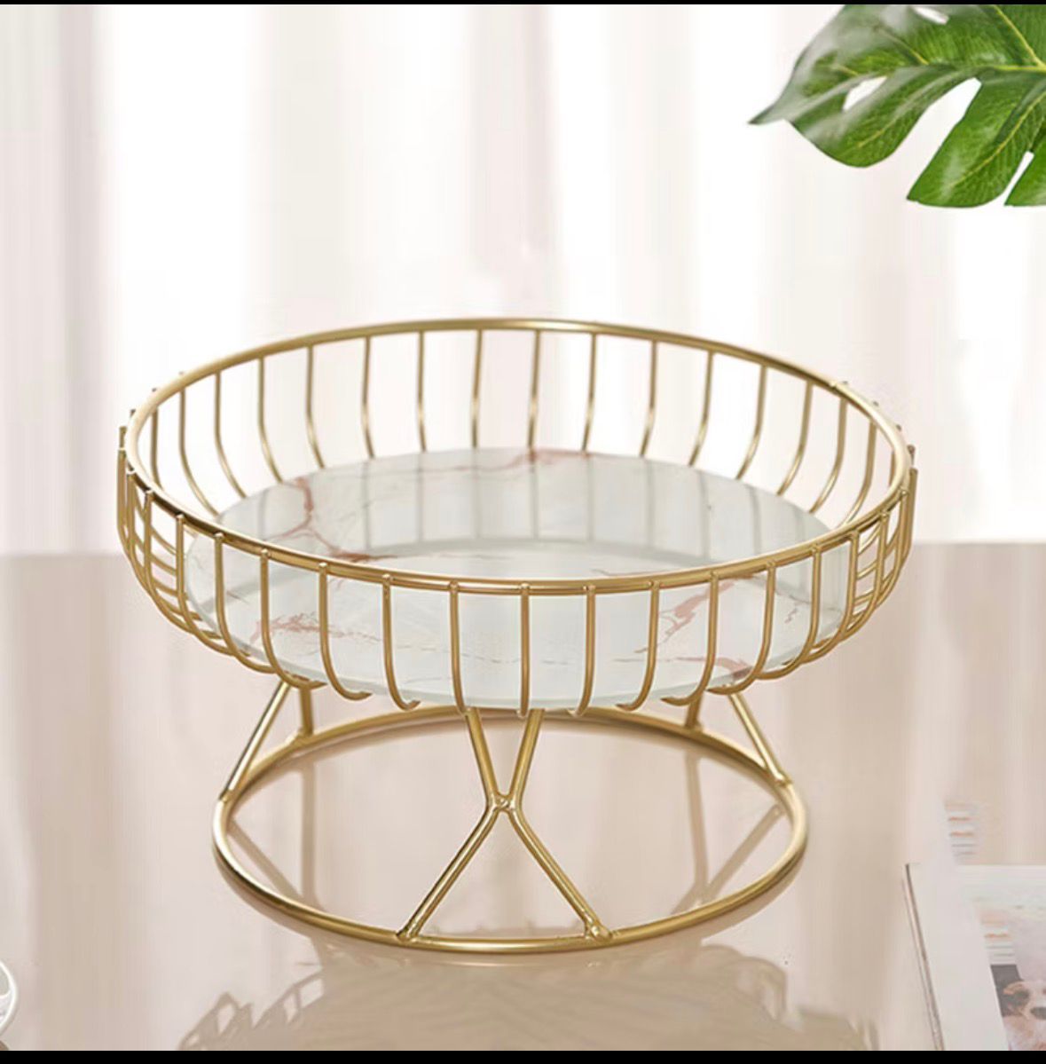 Kitchen Fruit Basket Gold Bowl