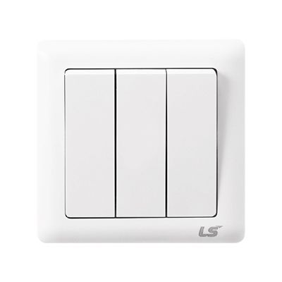 SE SETIA ELECTRIC Pc332 13A 3 GANG 2 WAY SWITCH SOCKET