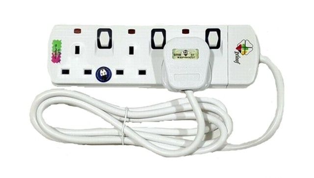 SE SETIA ELECTRIC 9593N 2M EUSKO 3 GANG TRAILING SOCKET NEON