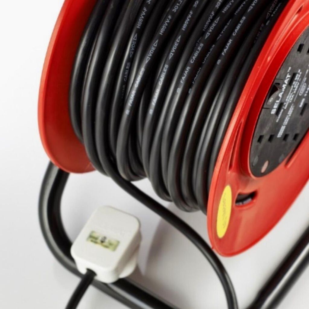 Portable Power Extension Cable Reel - 4 Way Socket (Heacy Duty) / Electric Extension Cable Roll / 4 Gang Kabel Lektrik Sambungan # Cable Length : 15M & 40M # Heavy Duty Industrial Grade # Selamat SIRIM Certified # Buatan Malaysia # RS1634 (KTT : 1 Un
